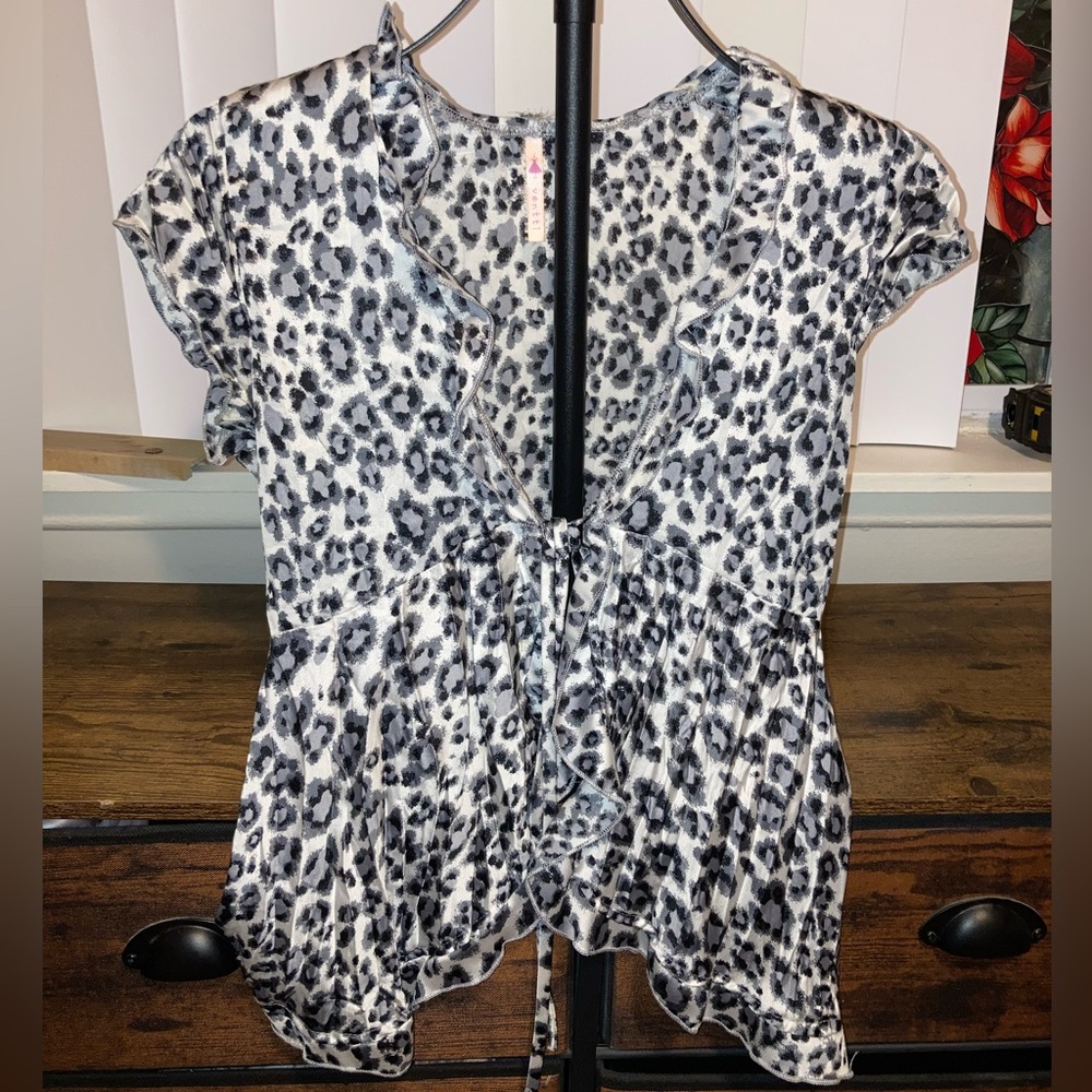 Stylish Leopard Print Blouse